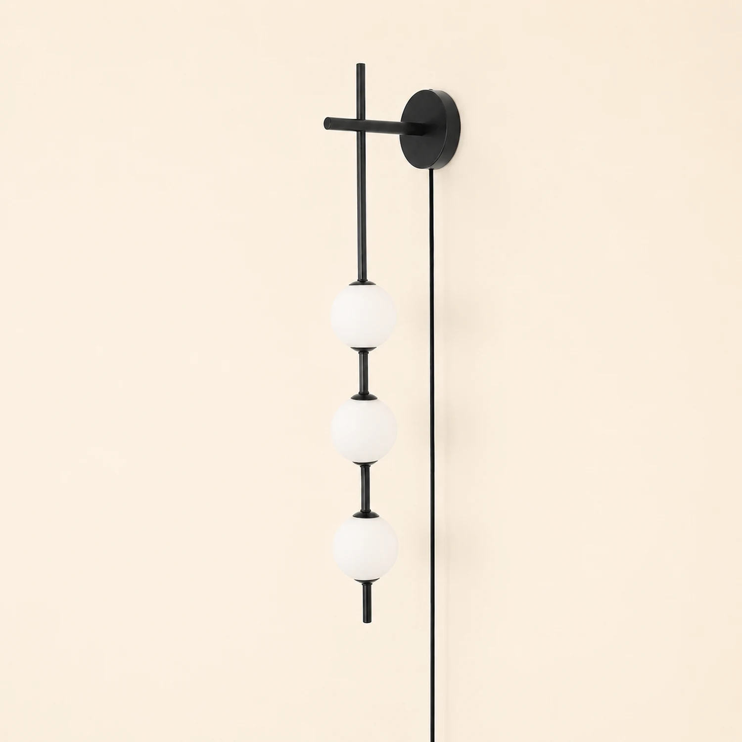 Vertical Globe Plug-in Wall Lamp - Lumpaz