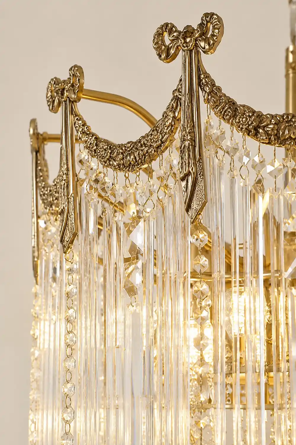 Evangeline Crystal Chandelier - Lumpaz