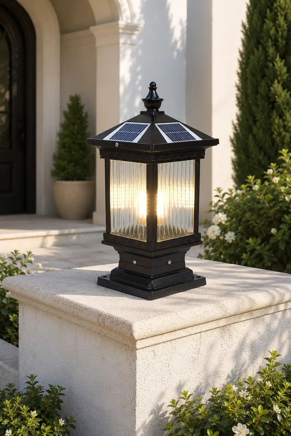 Solar Classic Lantern Solar Outdoor Light - Lumpaz