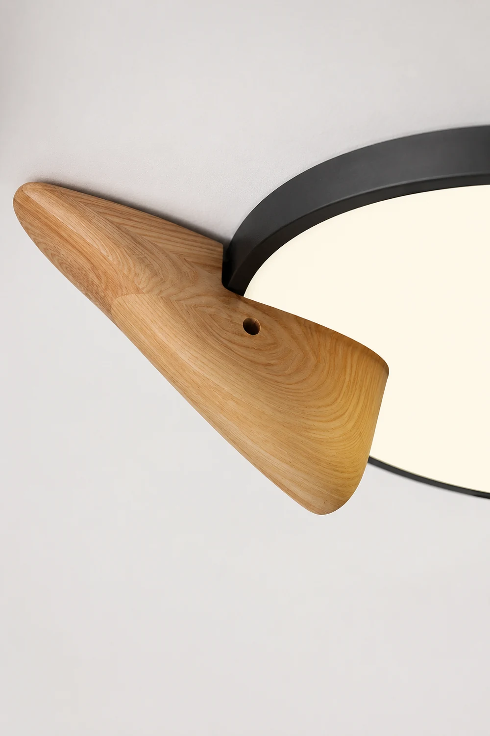 Lone Peak Ceiling Lamp - Lumpaz