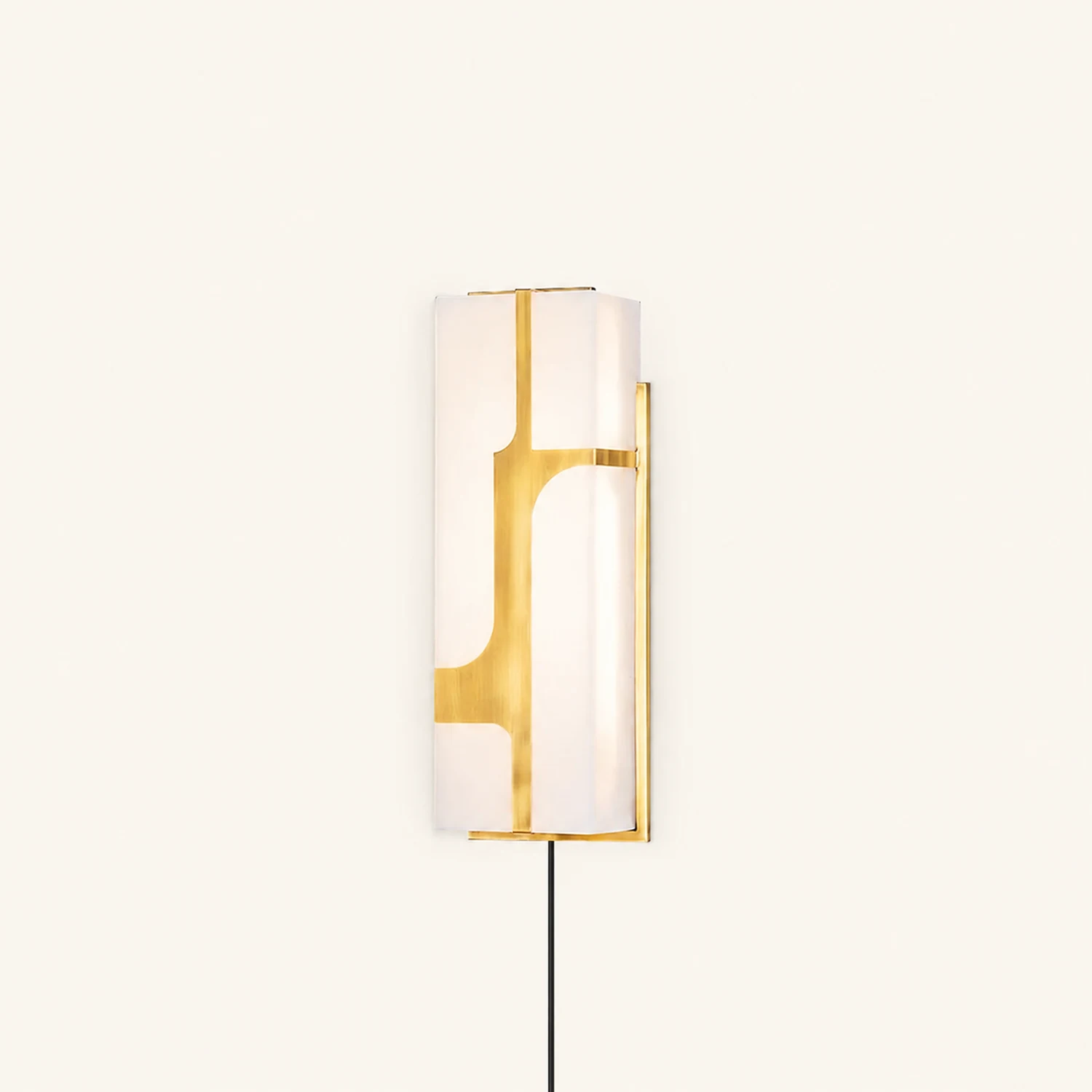 Ariel Plug In Wall Lamp - Lumpaz