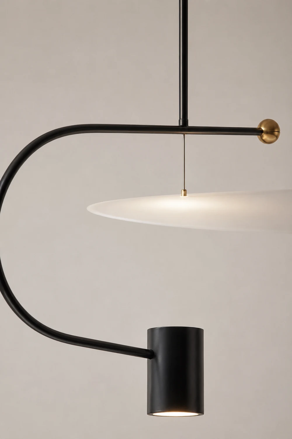 Mira Balance Pendant Lamp - Lumpaz