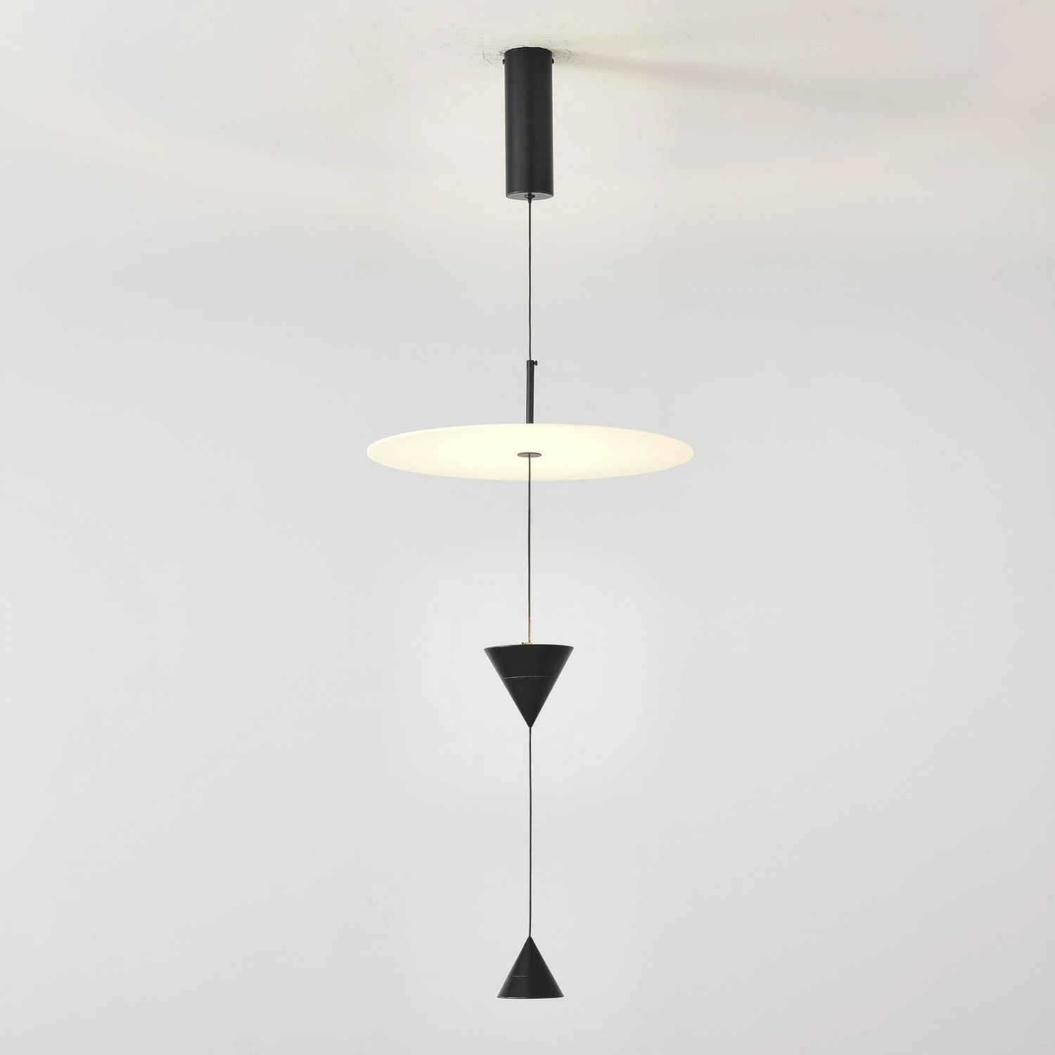 Stralunata Pendant Lamp - Lumpaz