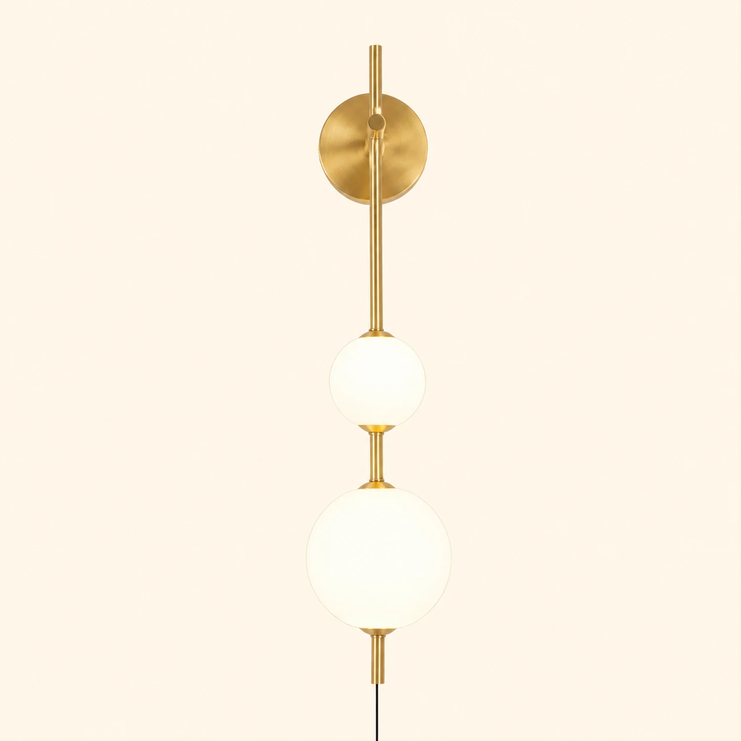 Vertical Globe Plug In Wall Lamp - Lumpaz