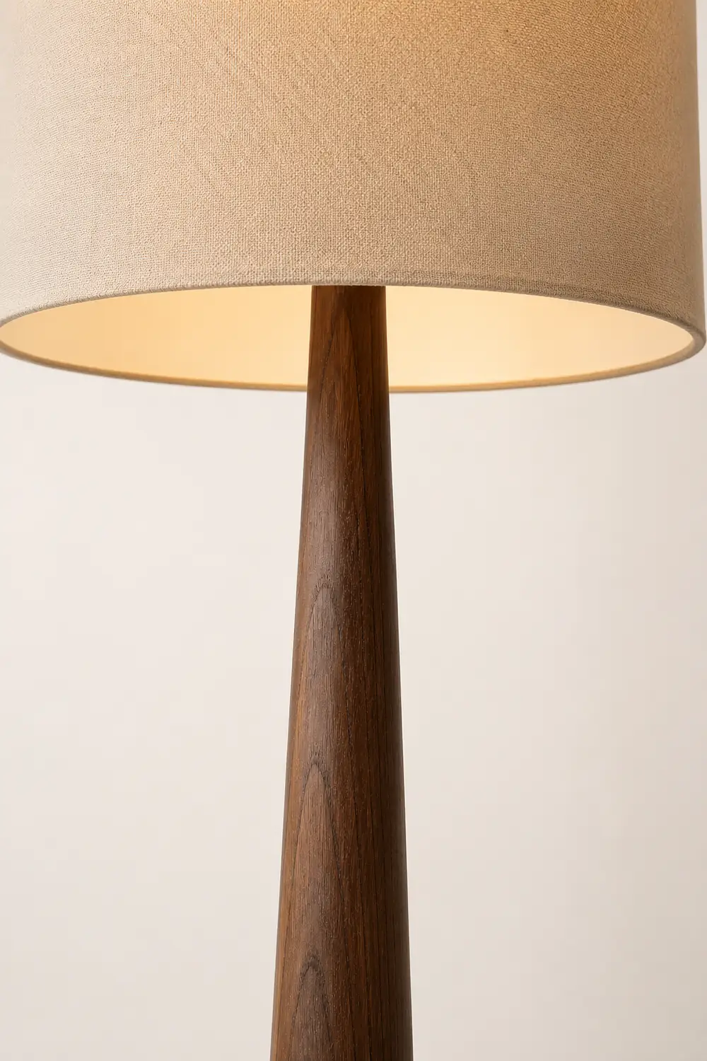Zhanming Floor Lamp - Lumpaz