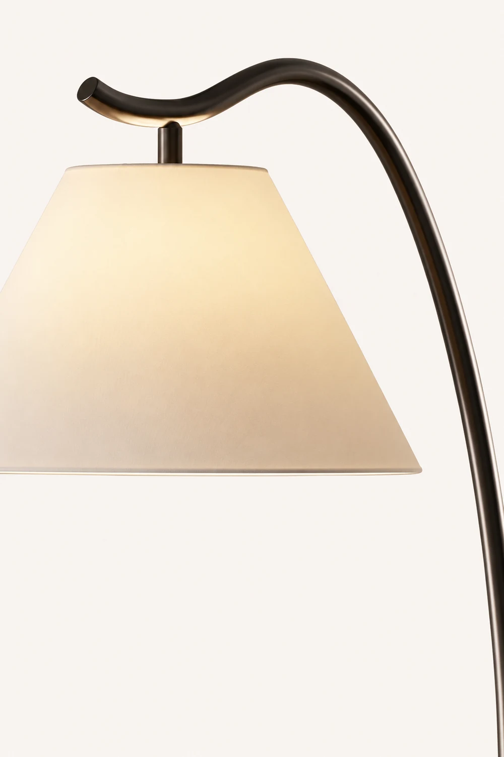 Curvature Floor Lamp - Lumpaz