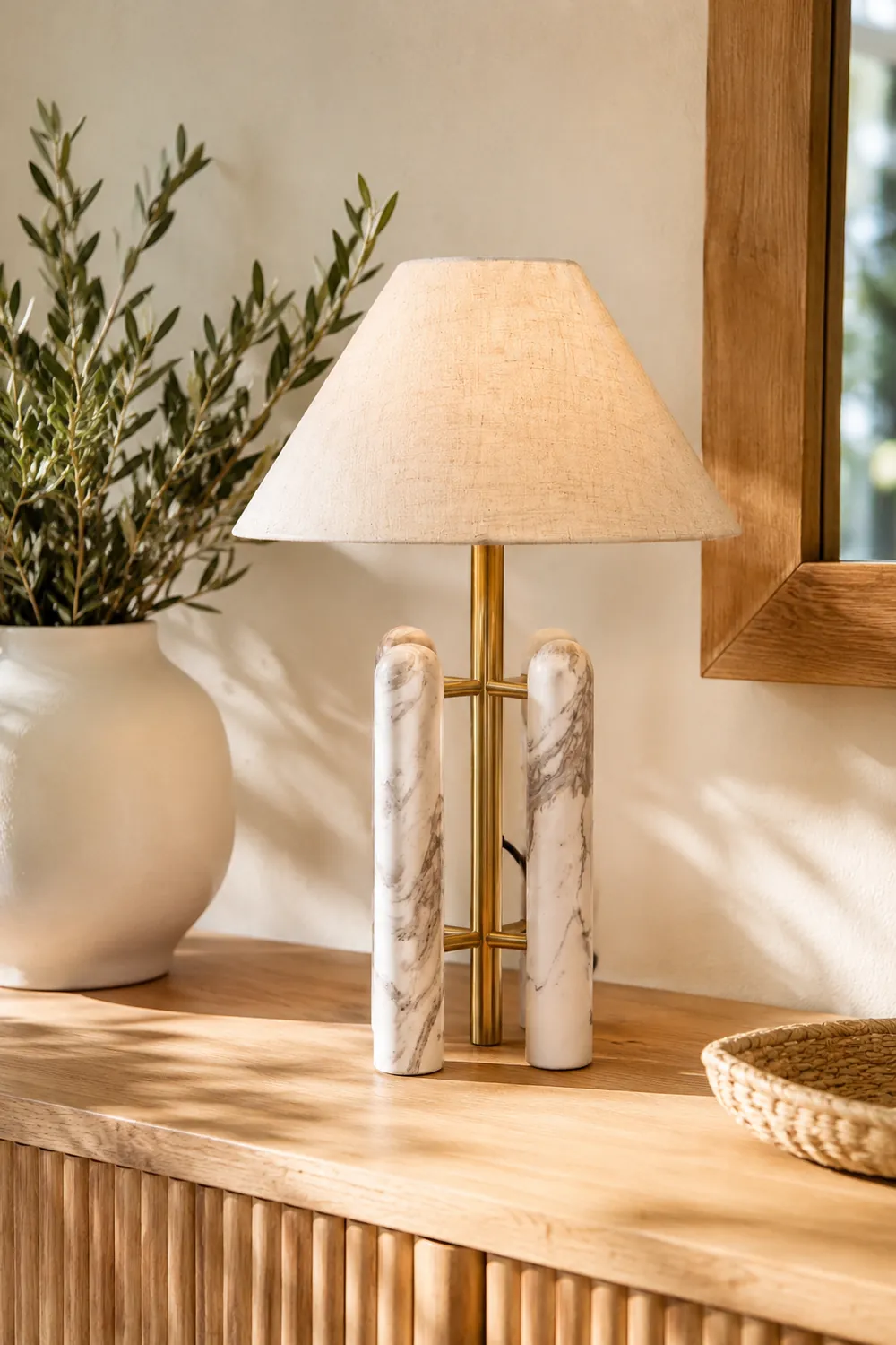 Lloyd Table Lamp - Lumpaz