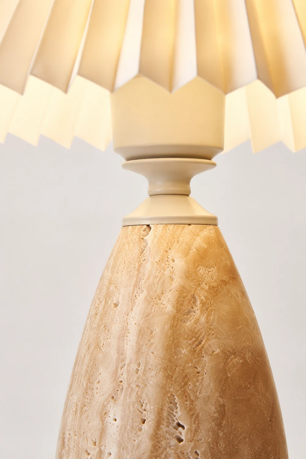 Gusnow Table Lamp - Lumpaz