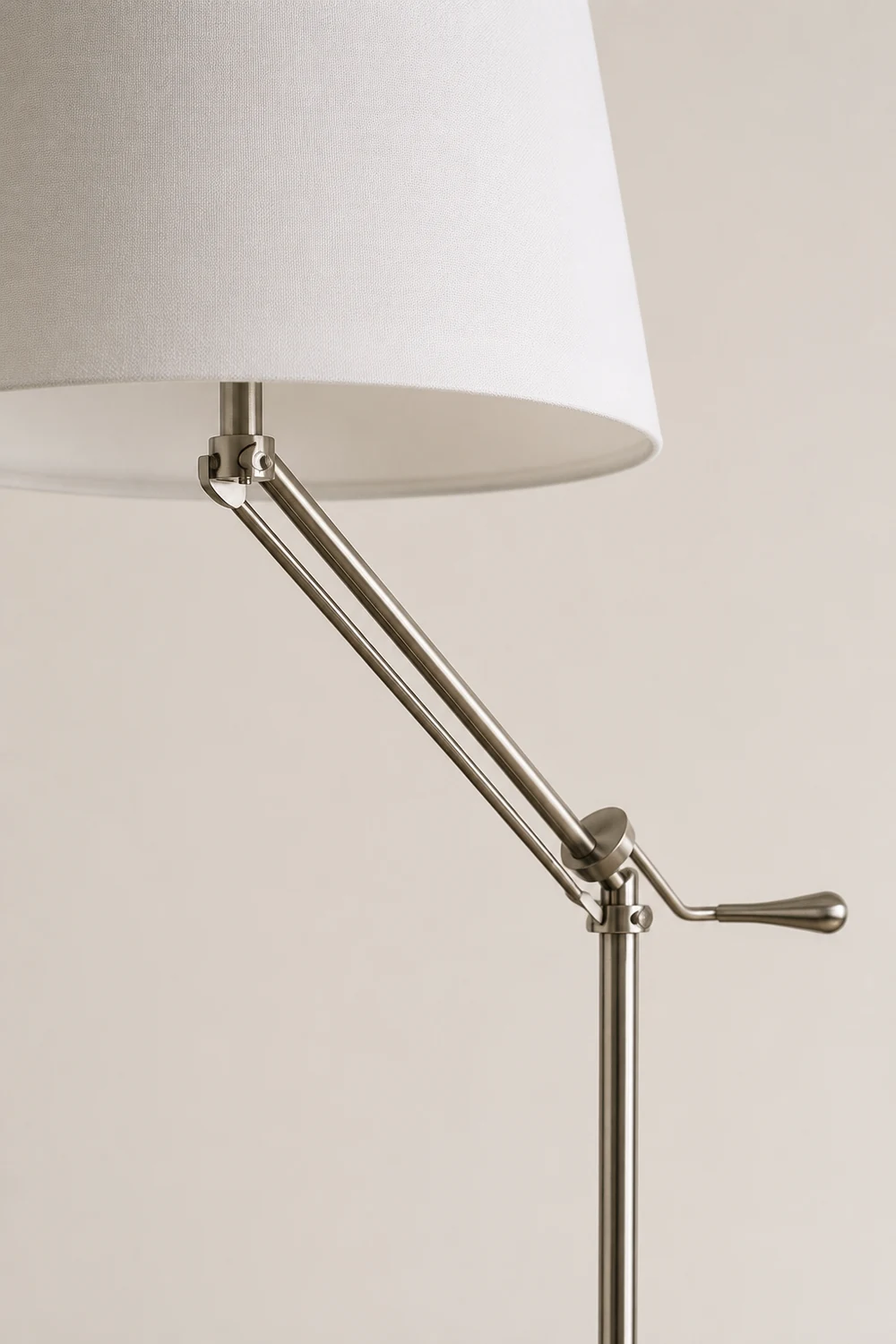Eichholtz Medea Floor Lamp - Lumpaz