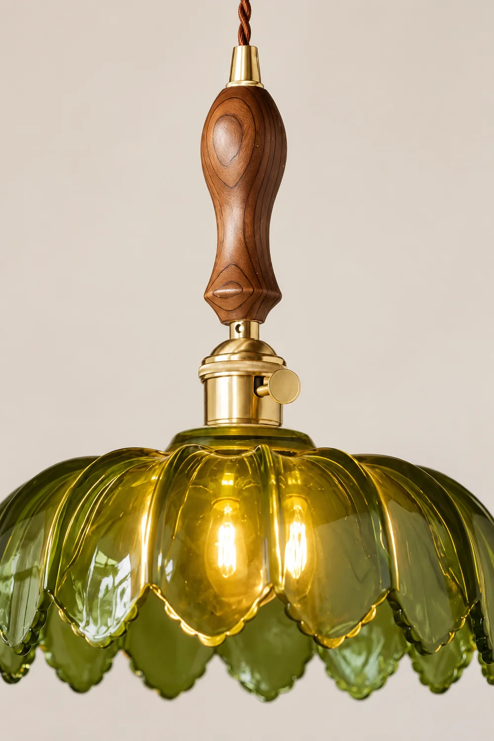 Lila Petal Pendant Lamp - Lumpaz
