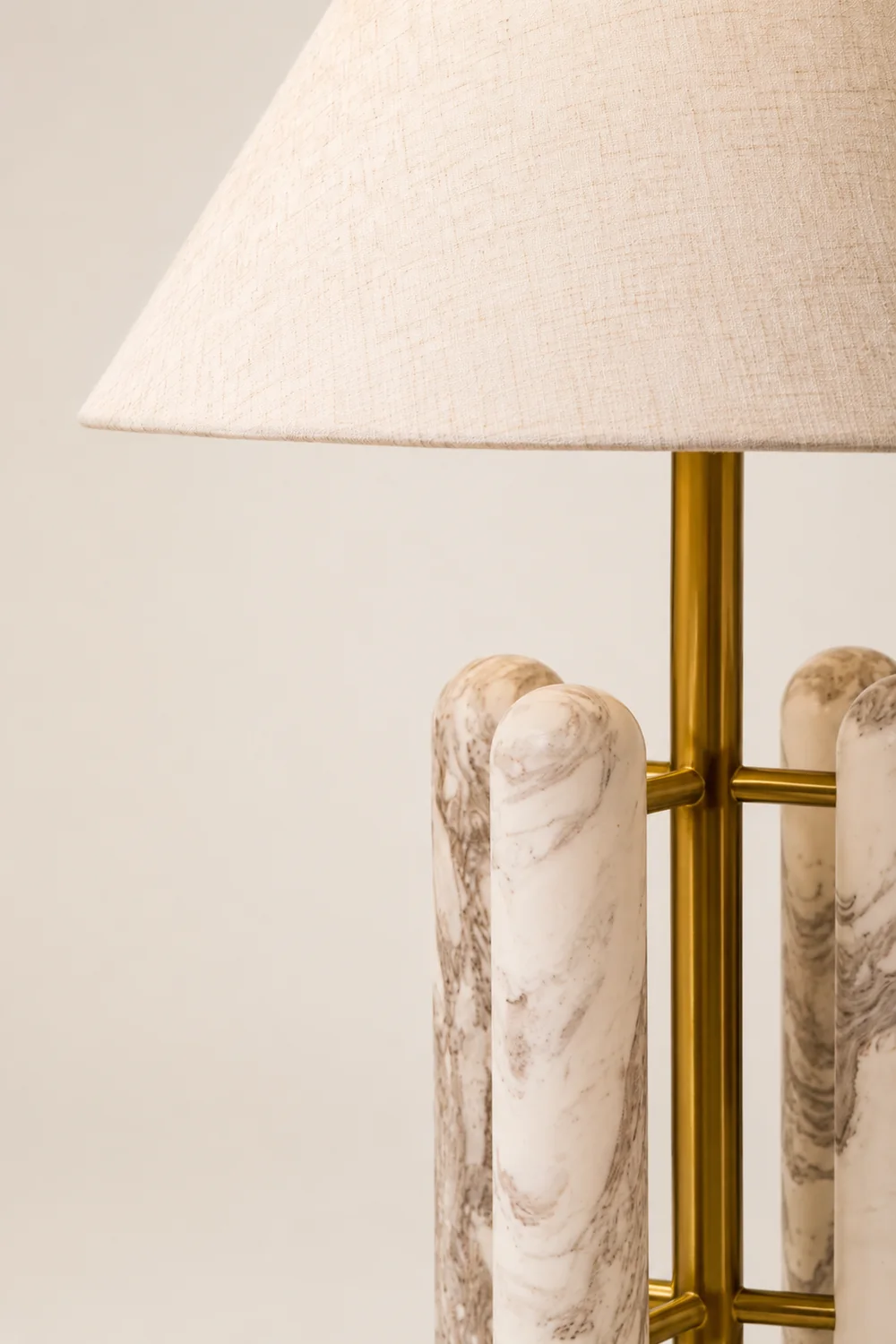 Lloyd Table Lamp - Lumpaz