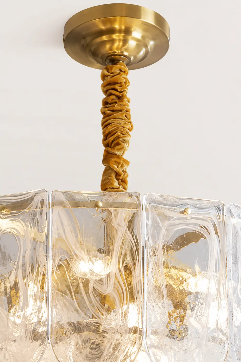 Nason Brass Chandelier - Lumpaz