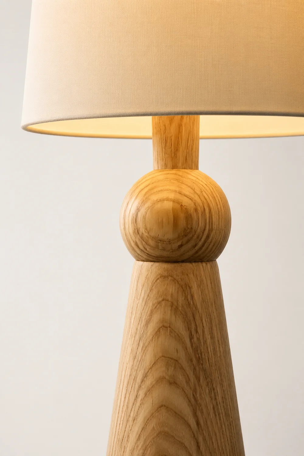 Bella Table Lamp - Lumpaz