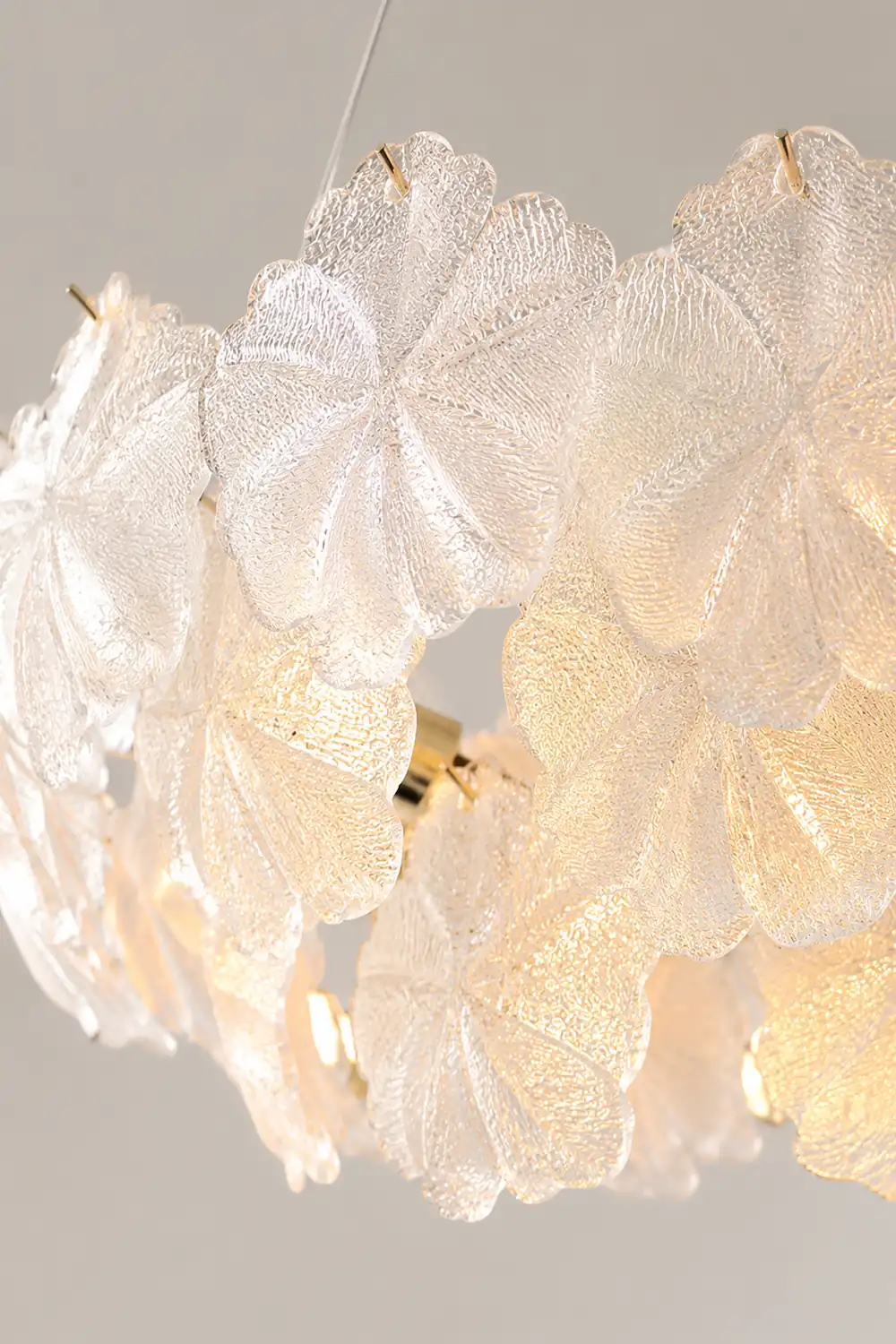 Valery Chandelier - Lumpaz