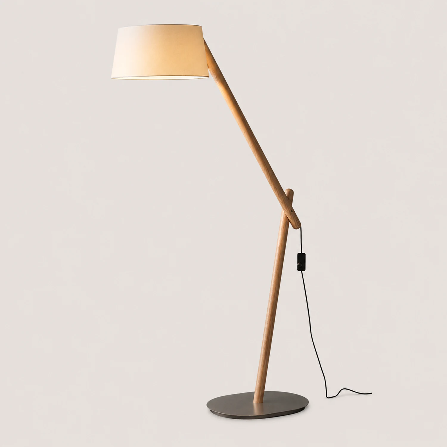 Lean Pivot Floor Lamp - Lumpaz