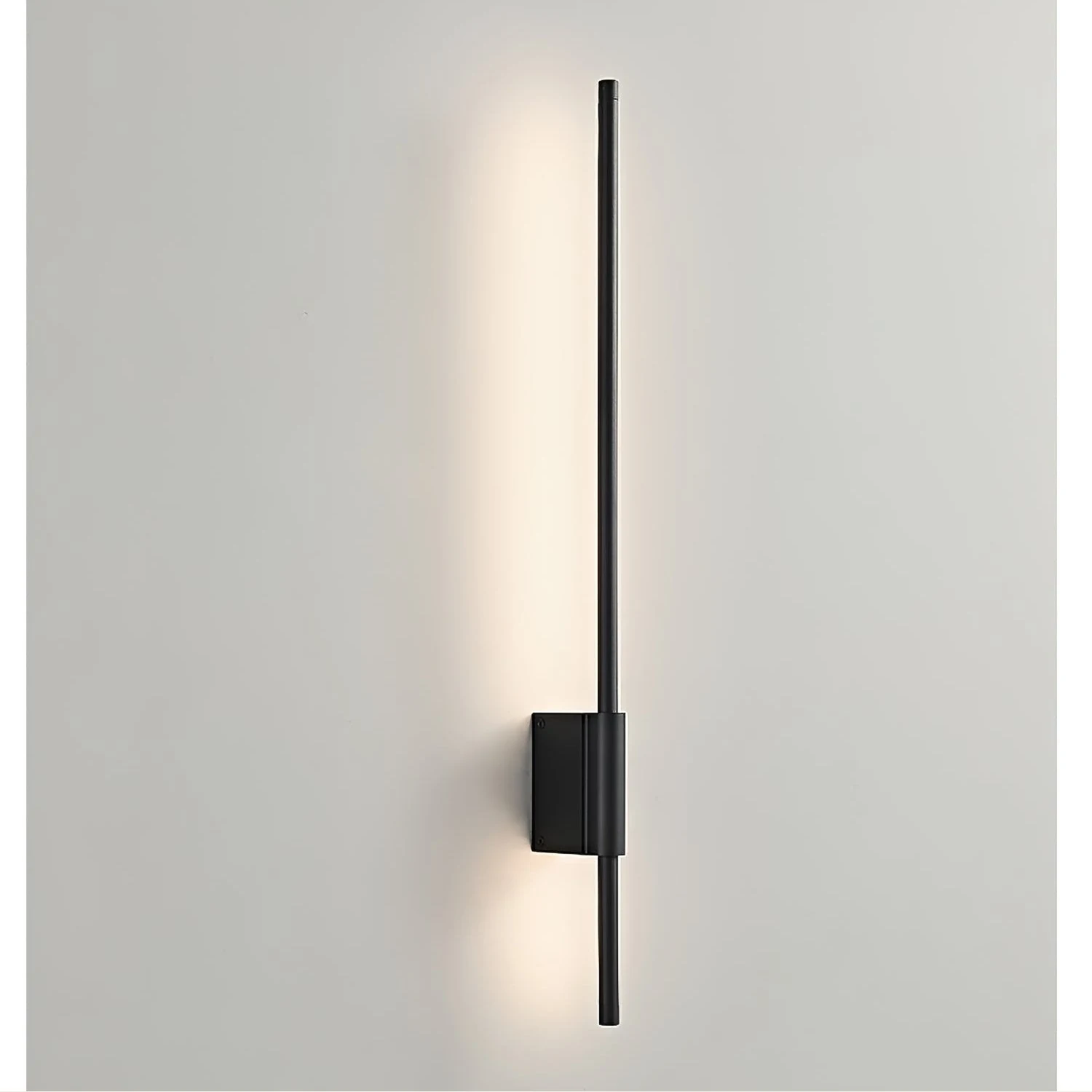 Leon Linear Wall Light - Lumpaz