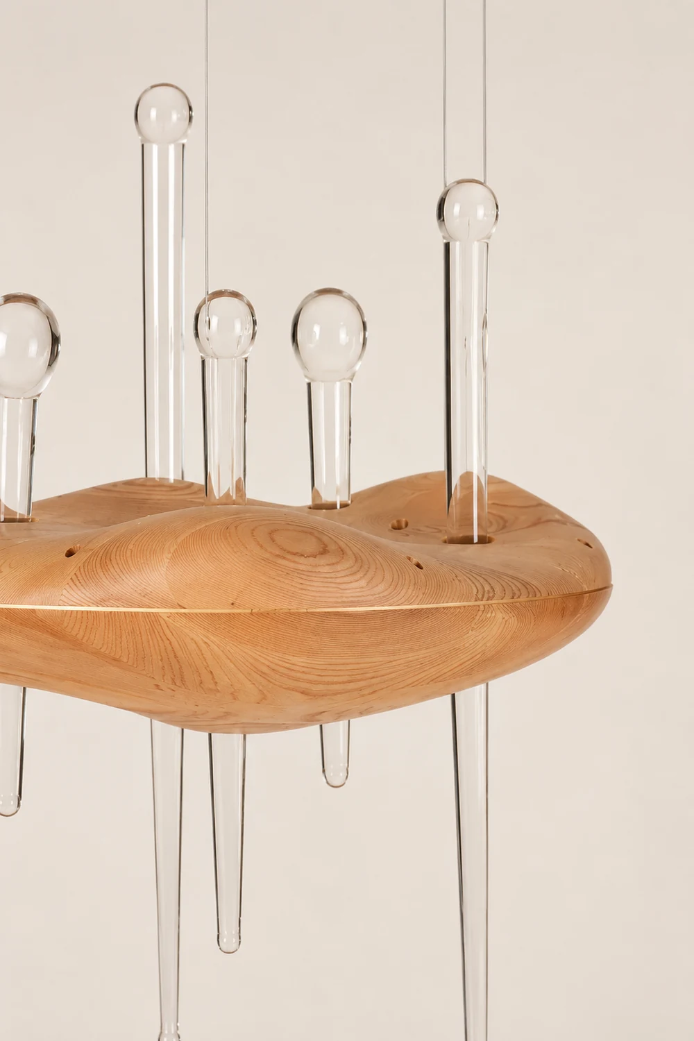 Skyward Thorn Chandelier - Lumpaz