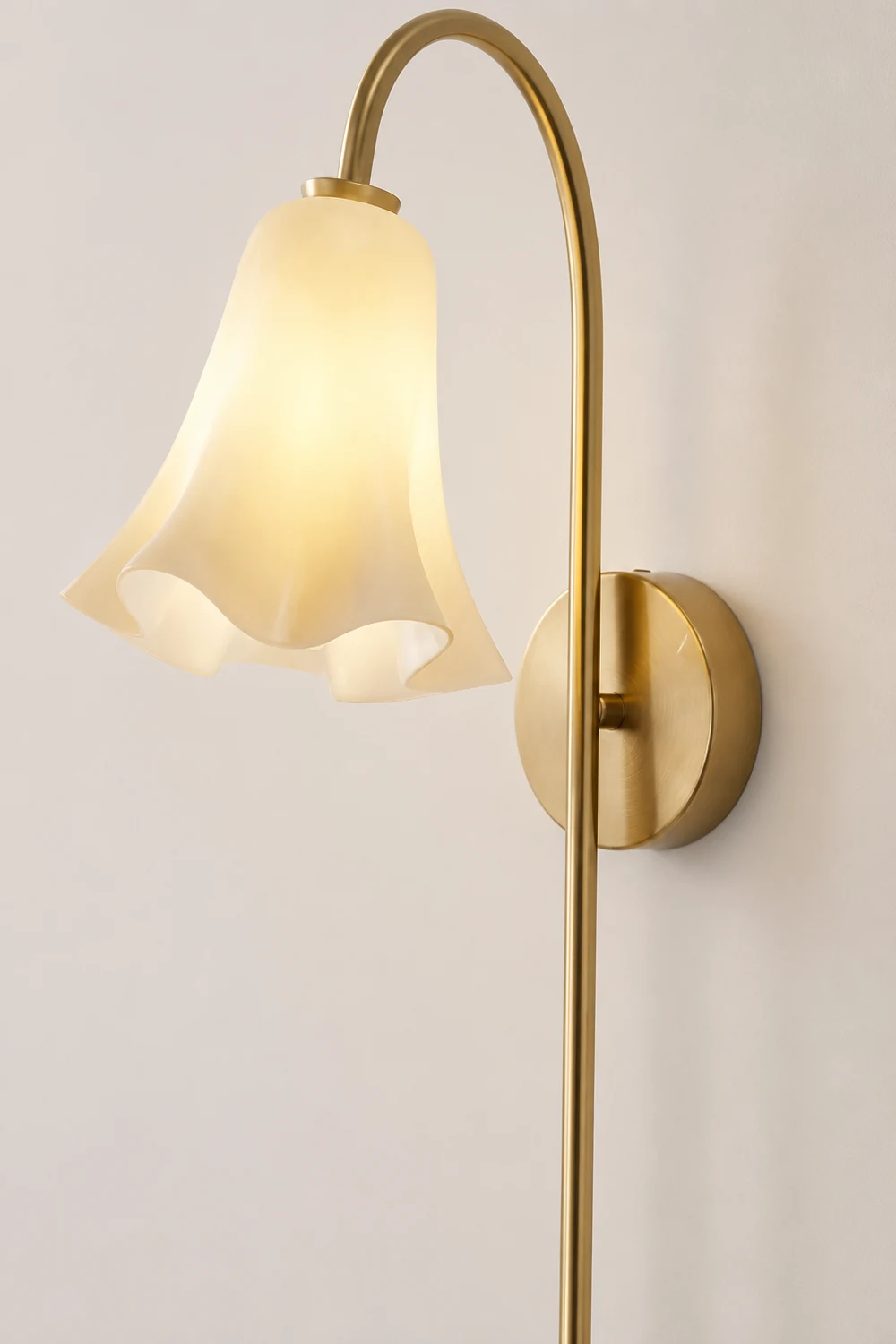 Flora Plug In Wall Lamp - Lumpaz