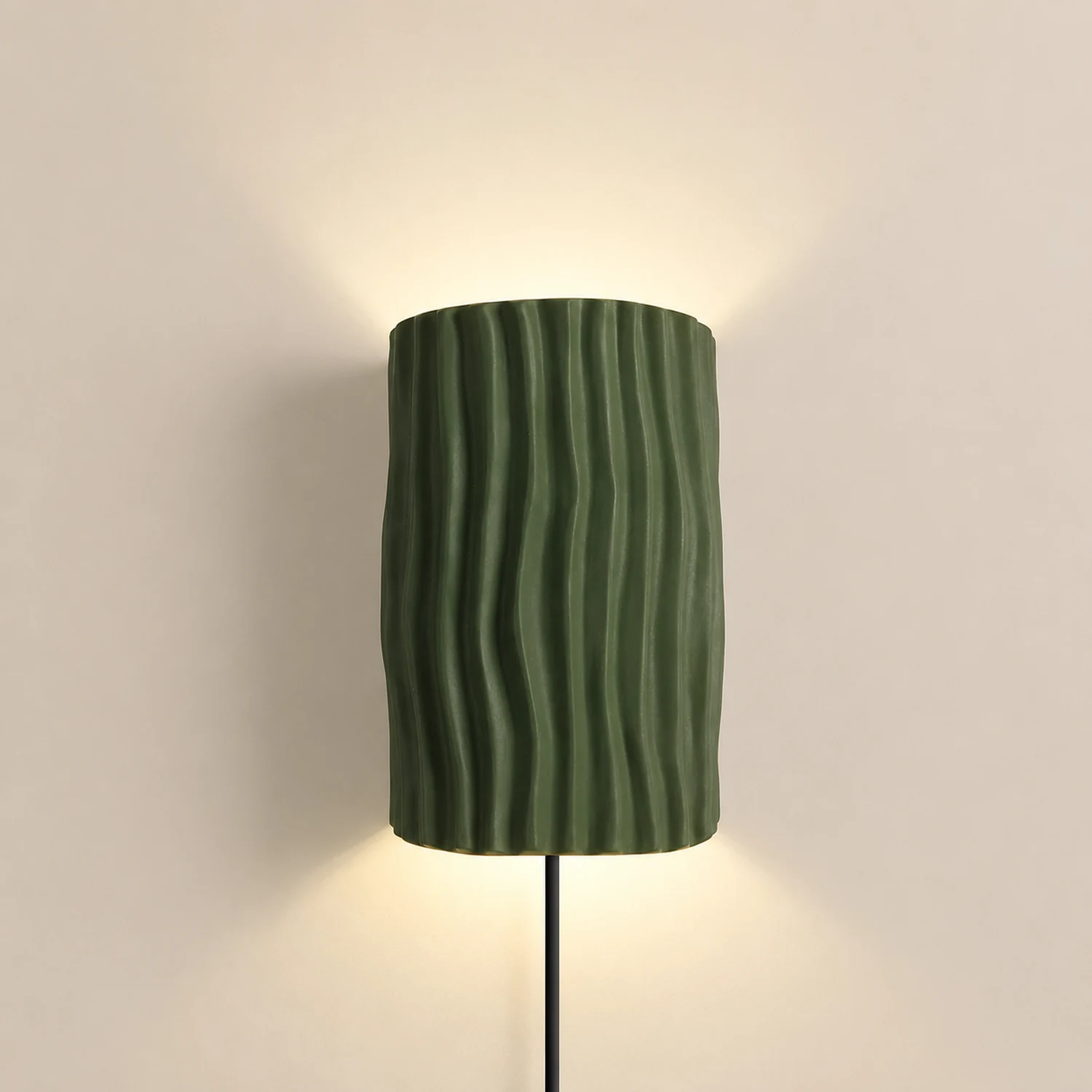 Pleated Resin Plug In Wall Lamp - Lumpaz