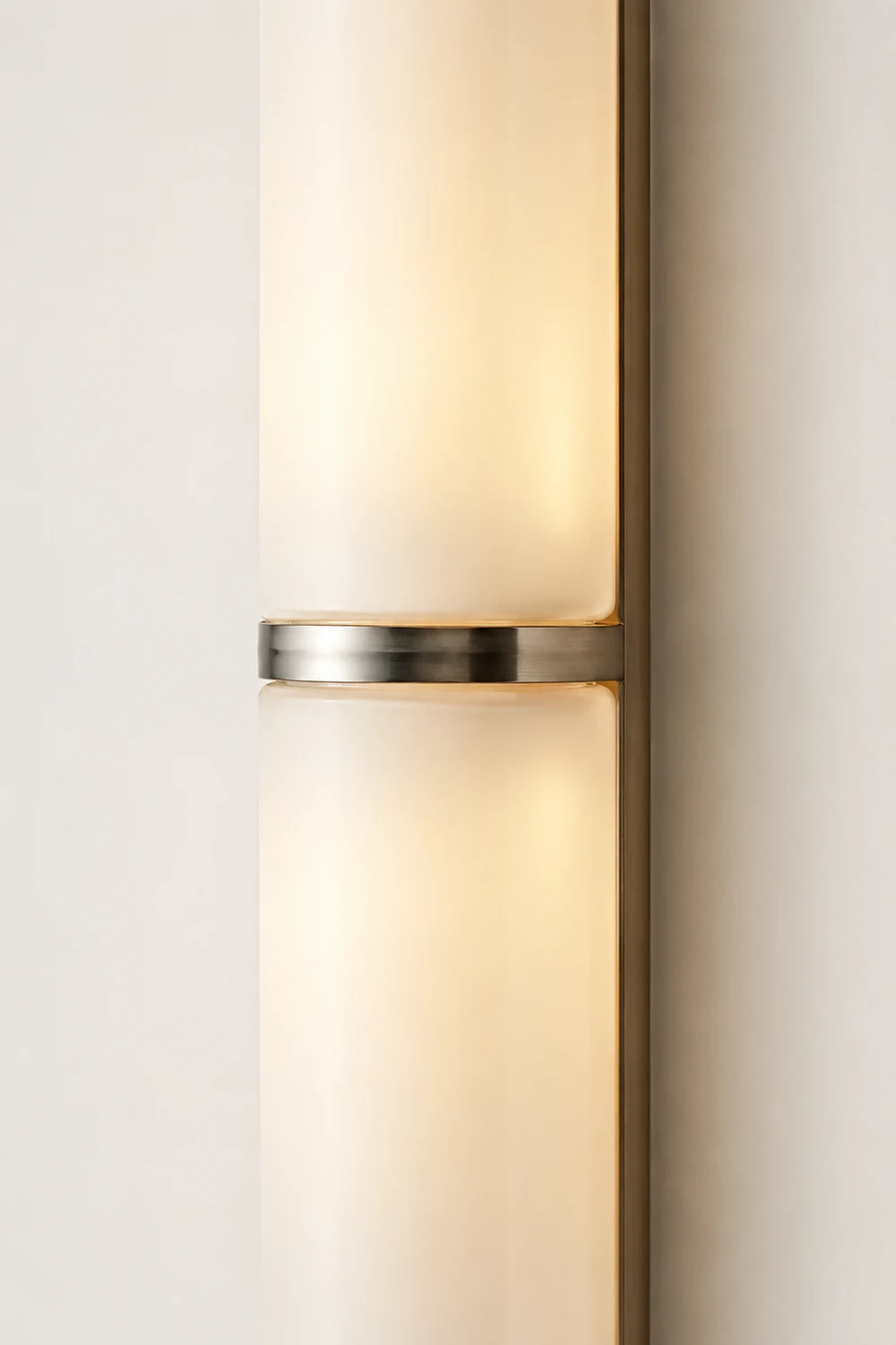 Ivory Glow Wall Sconce - Lumpaz
