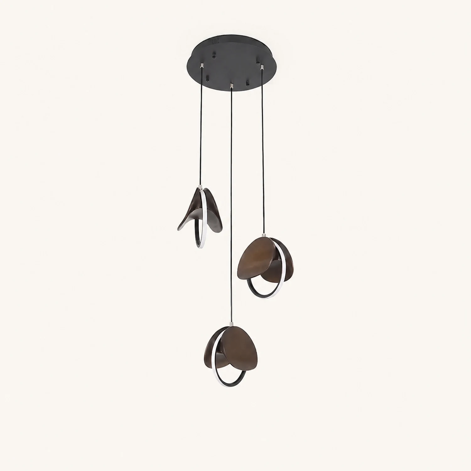 Elliot Rings Chandelier - Lumpaz
