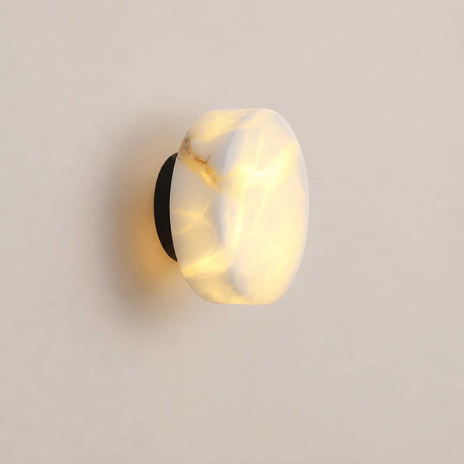 Cylindrical Alabaster Wall Light - Lumpaz
