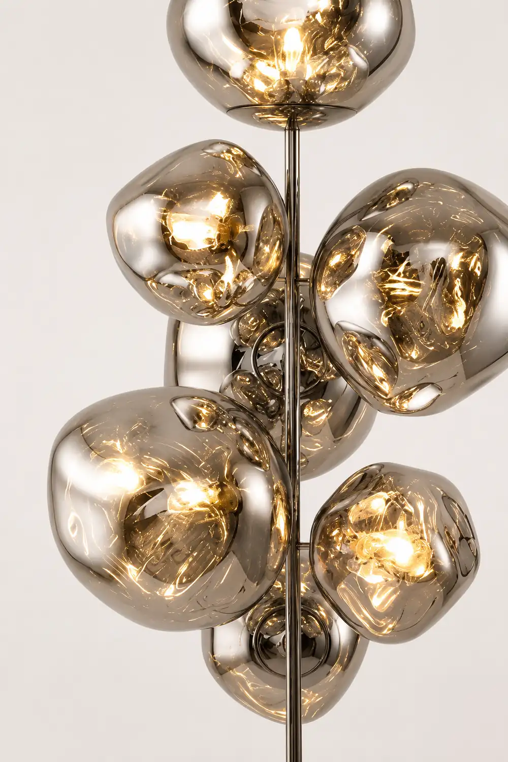 Lava Cone Floor Lamp - Lumpaz