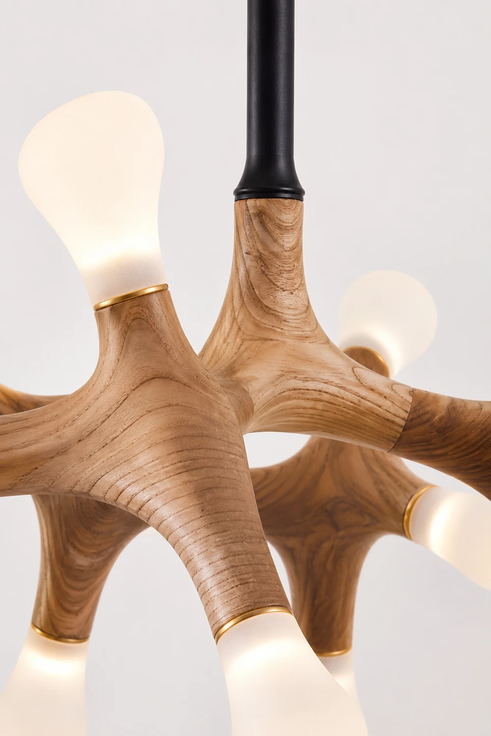 Flower Bone Chandelier - Lumpaz