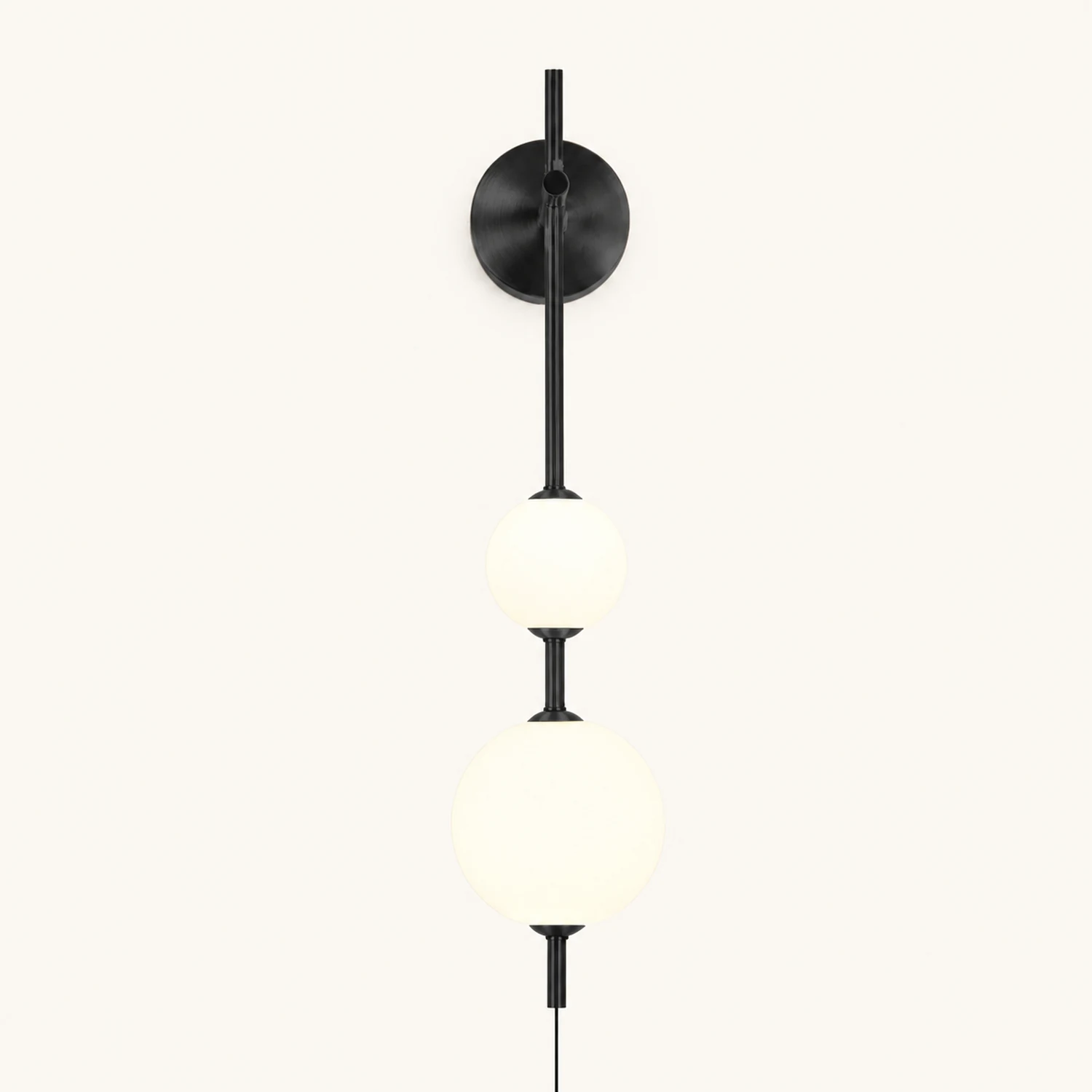 Vertical Globe Plug In Wall Lamp - Lumpaz