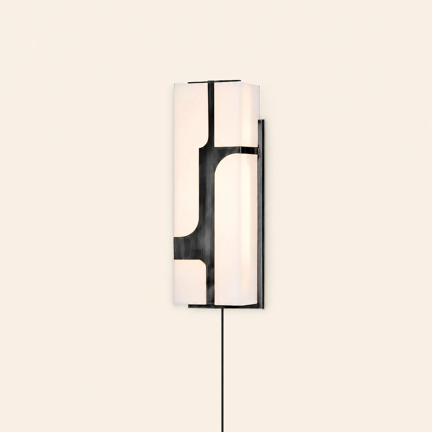 Ariel Plug In Wall Lamp - Lumpaz