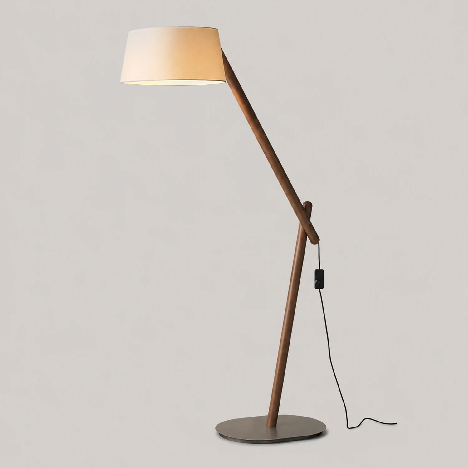Lean Pivot Floor Lamp - Lumpaz