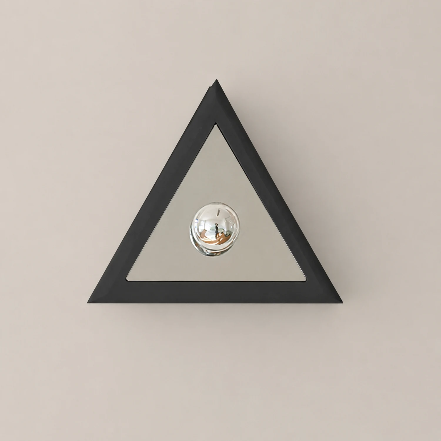 Prism Triangle Wall Lamp - Lumpaz