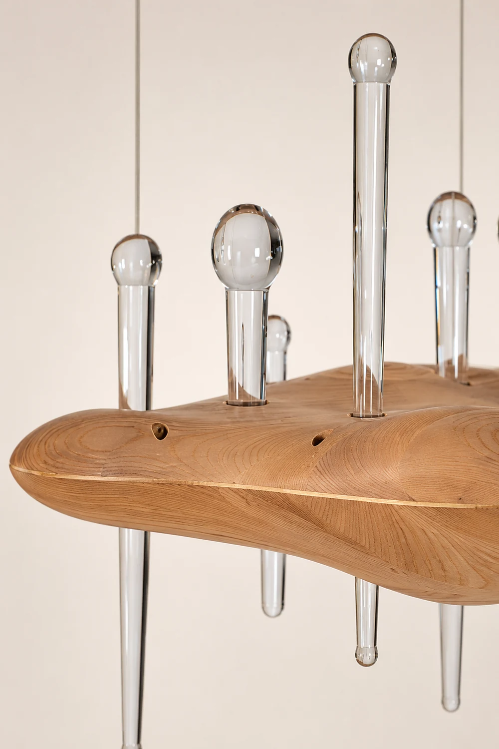 Skyward Thorn Chandelier - Lumpaz