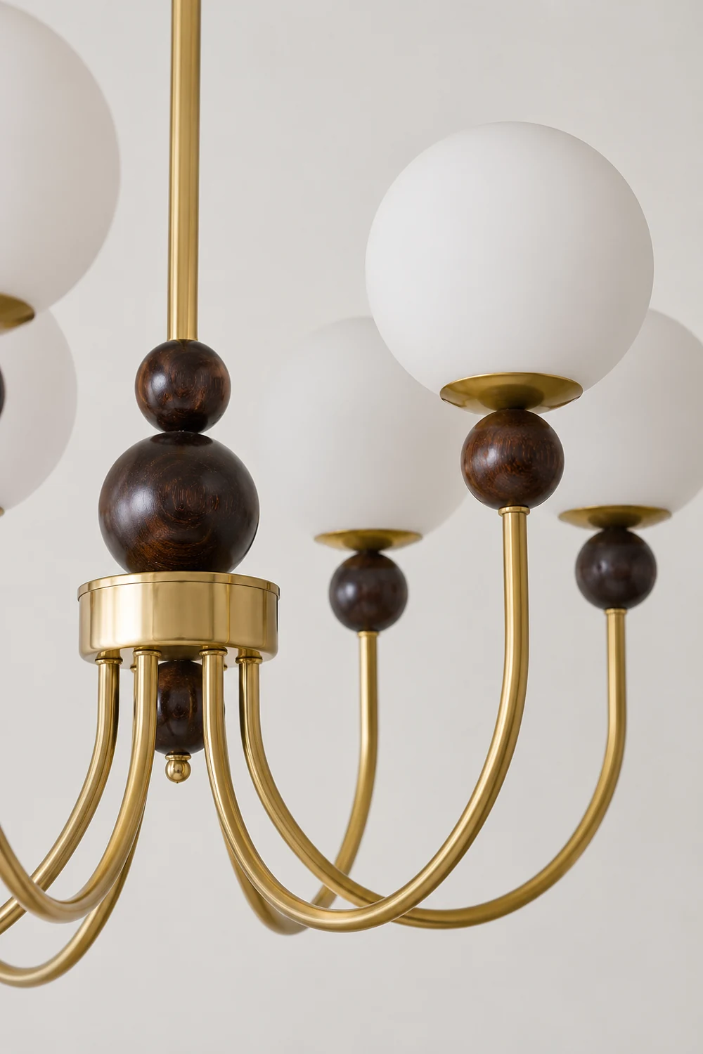 Aeyee Glass Chandelier - Lumpaz