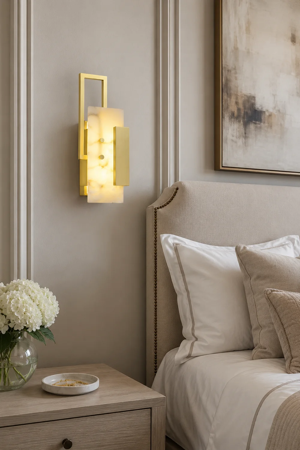 Althea Alabaster Wall Sconce - Lumpaz