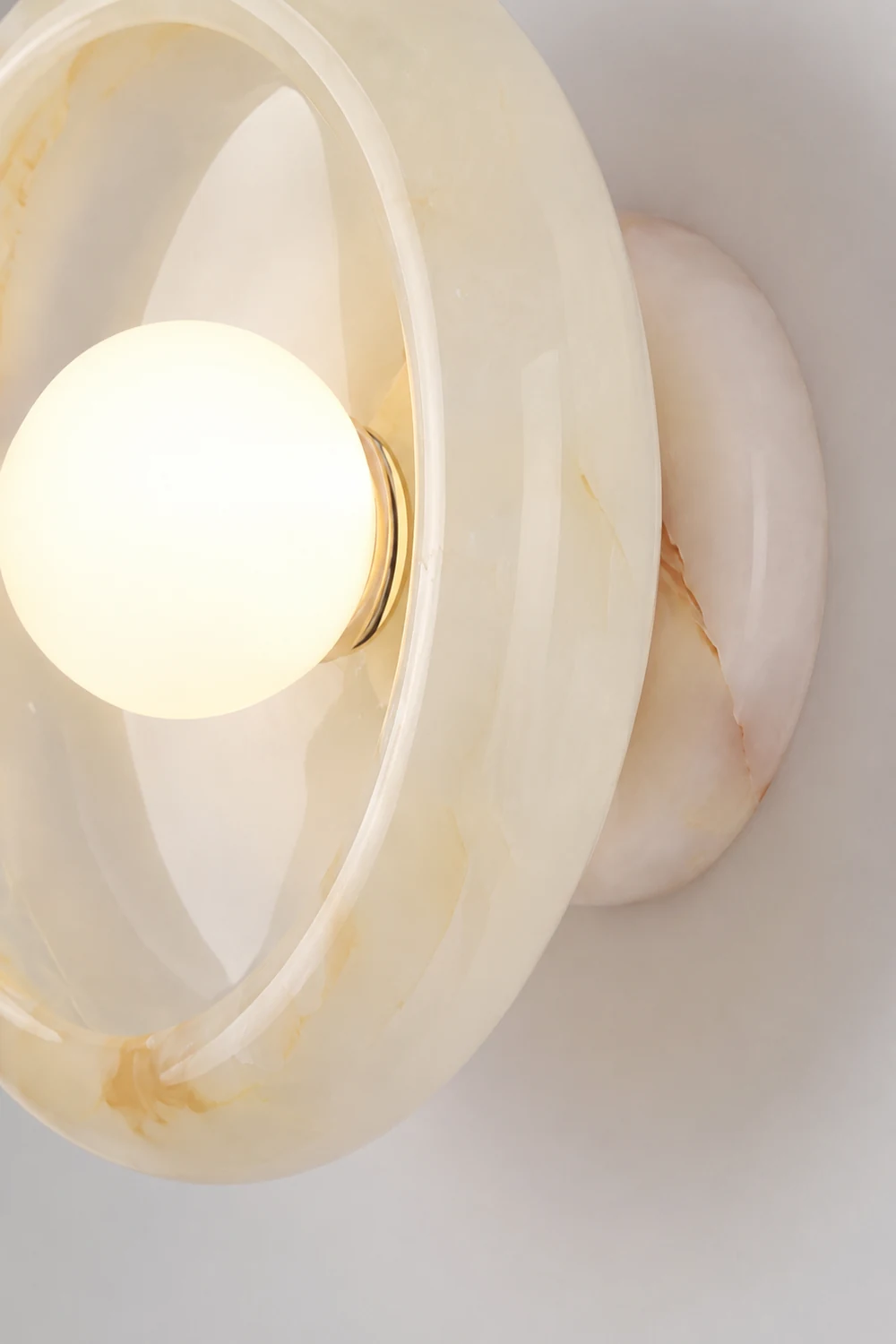 Eclipse Jade Wall Sconce - Lumpaz