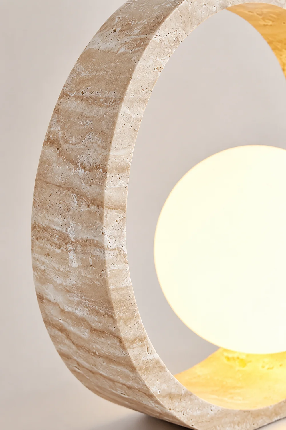 Q Circle Table Lamp - Lumpaz