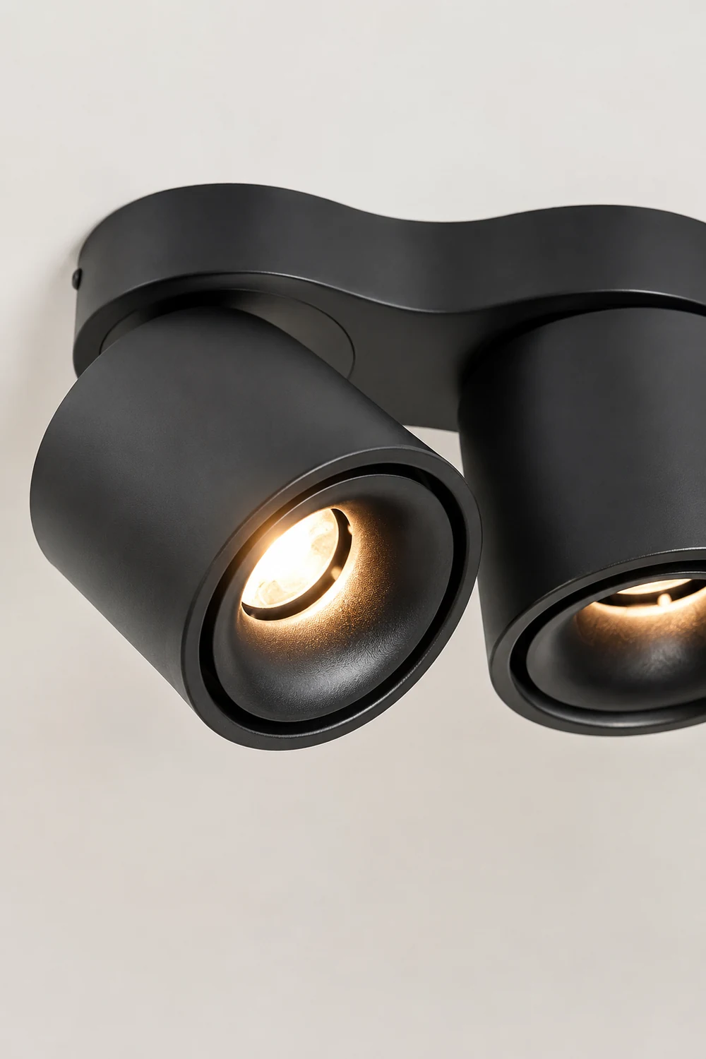 Three-heads Rotating Folding Ceiling Lamp - Lumpaz