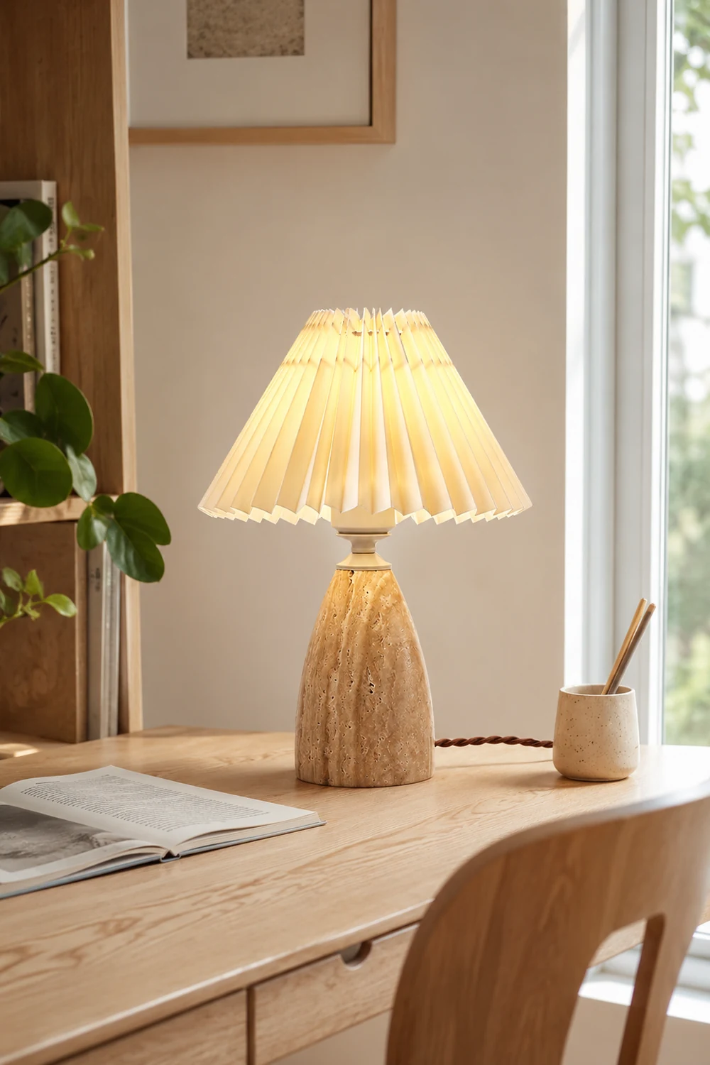 Gusnow Table Lamp - Lumpaz