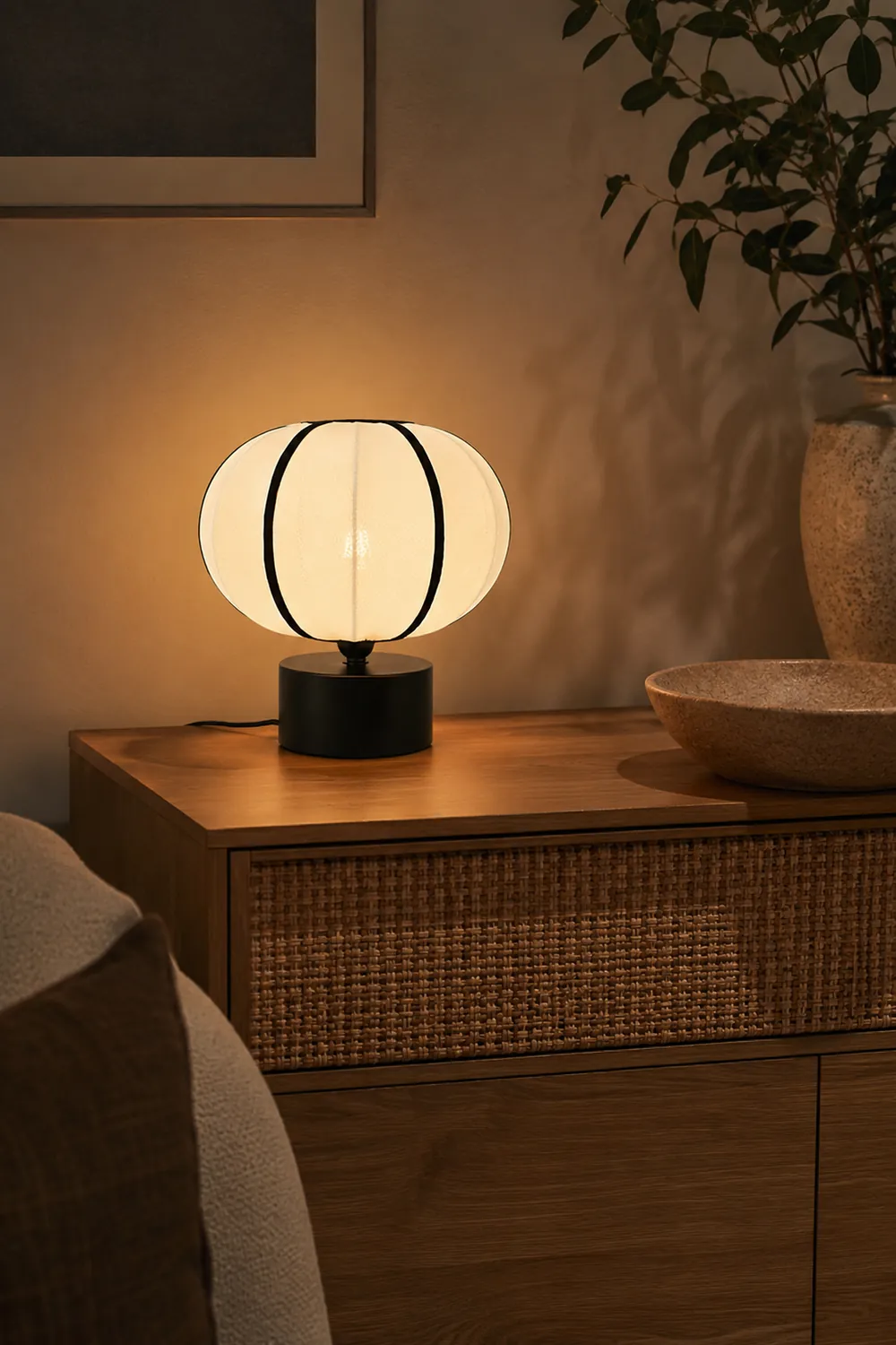 Ellos Table Lamp - Lumpaz