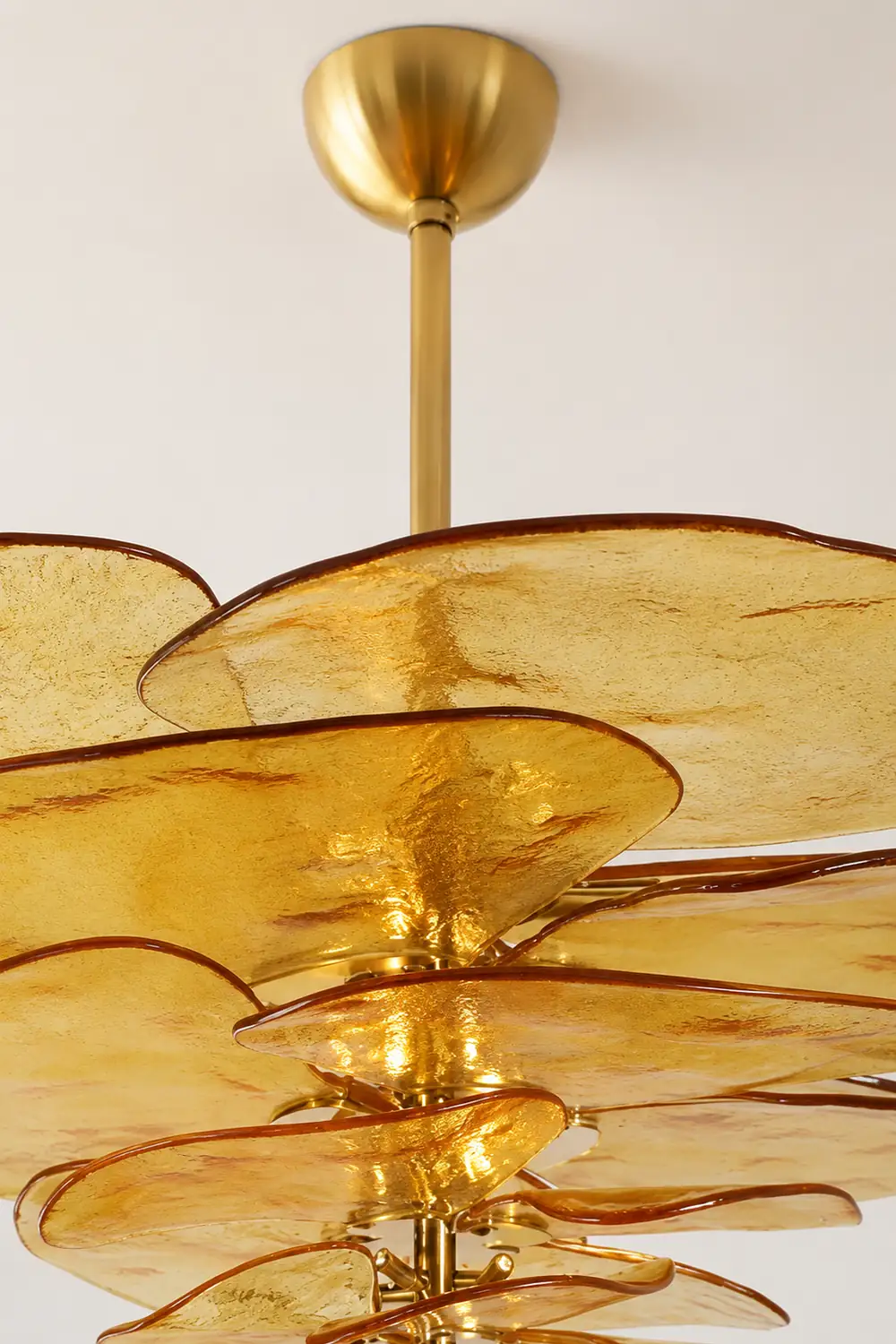 Golden Petals Murano Chandelier - Lumpaz