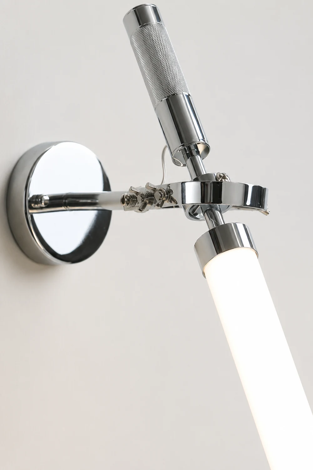 Skylark Wall Lamp - Lumpaz