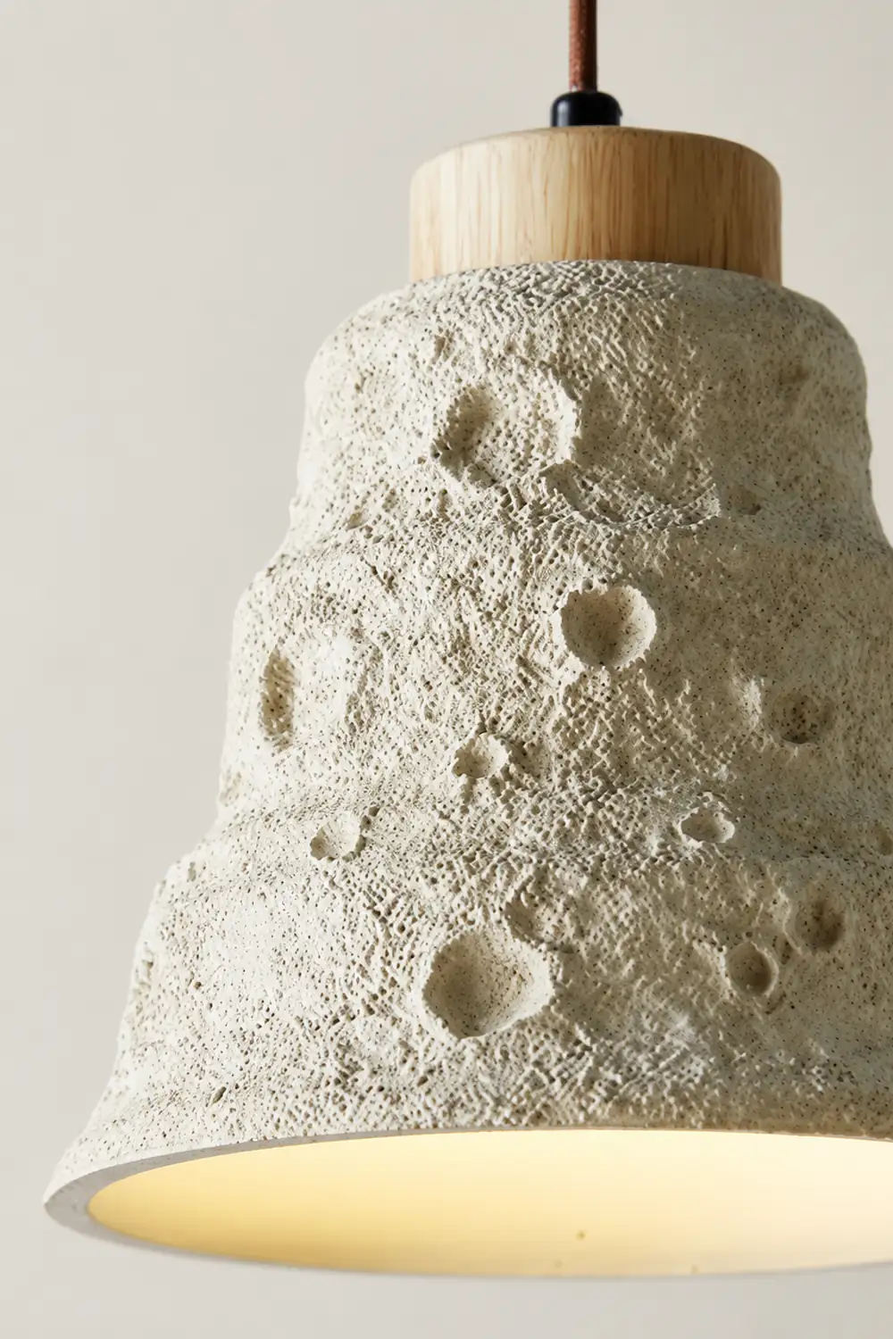Stone Bell Pendant Light - Lumpaz