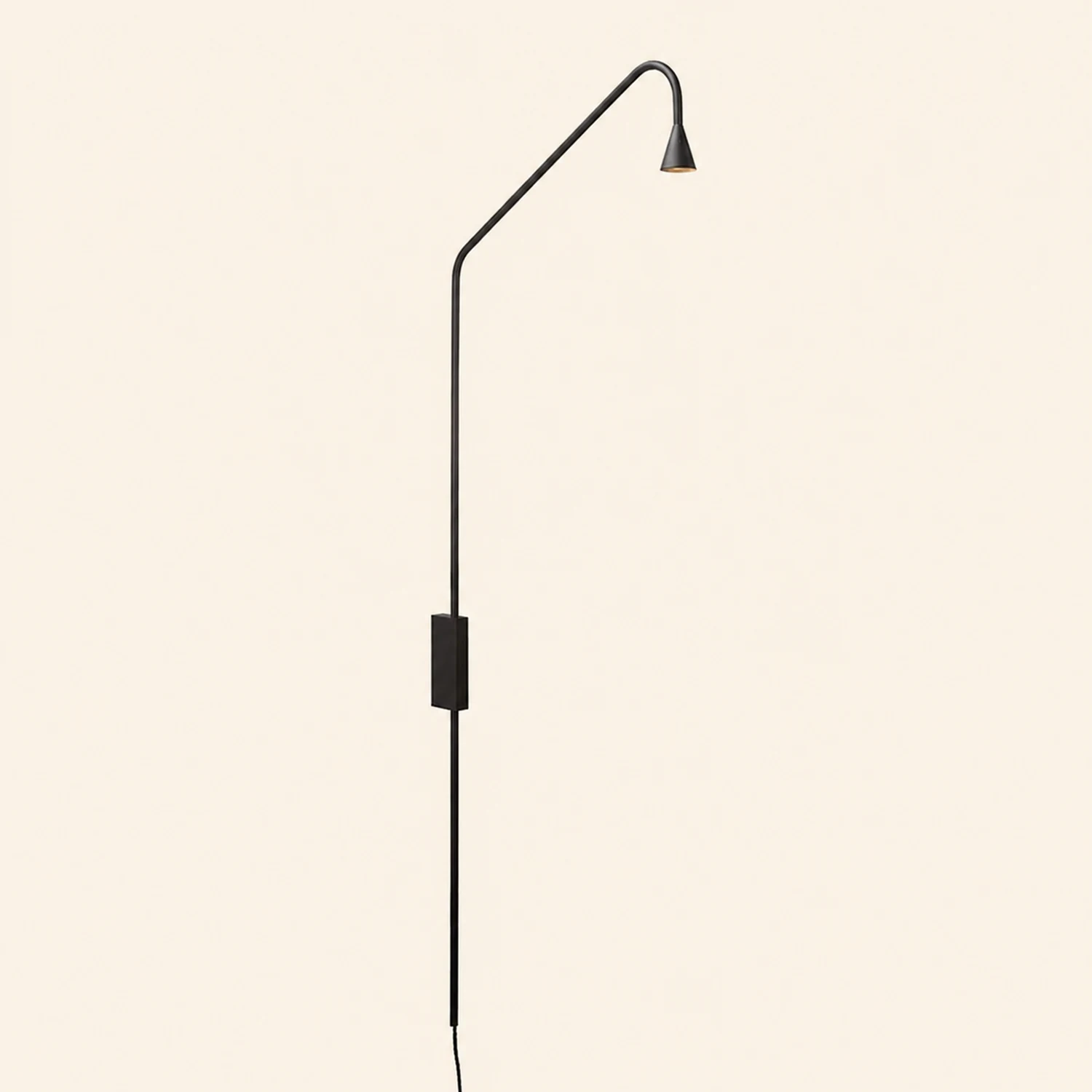 Svarna Wall Lamp - Lumpaz