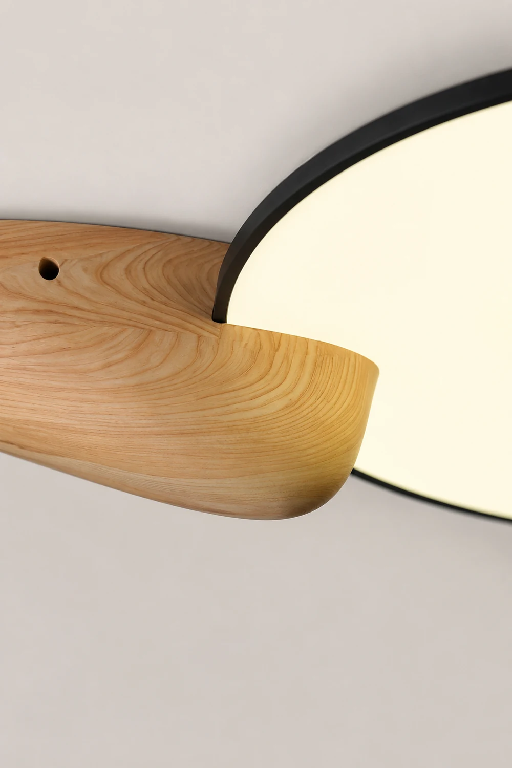 Lone Peak Ceiling Lamp - Lumpaz