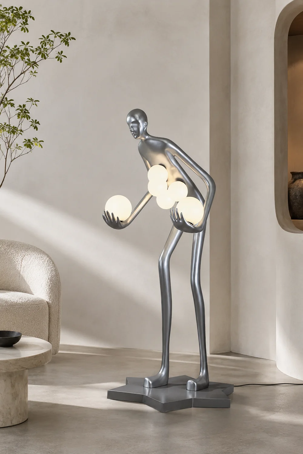 Celestial Guardian Sculpture Floor Lamp - Lumpaz
