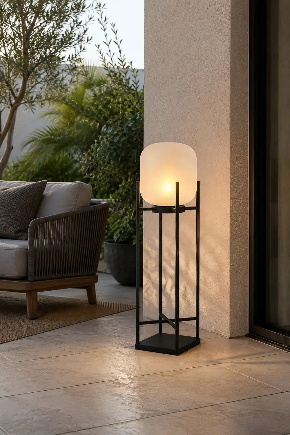 Lantern Floor Light - Lumpaz