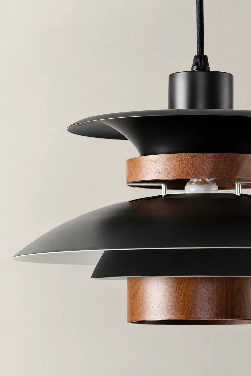 Mercero Swing Arm Pendant Lamp - Lumpaz