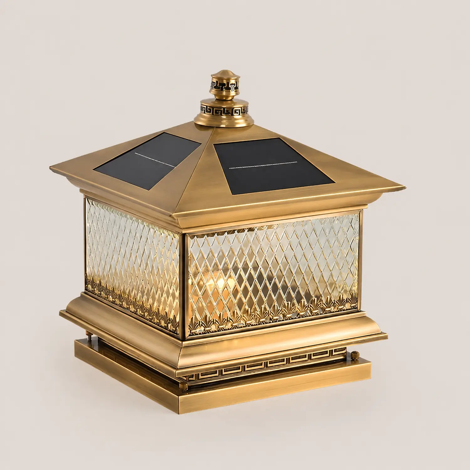 Diamond Solar Post Outdoor Light - Lumpaz