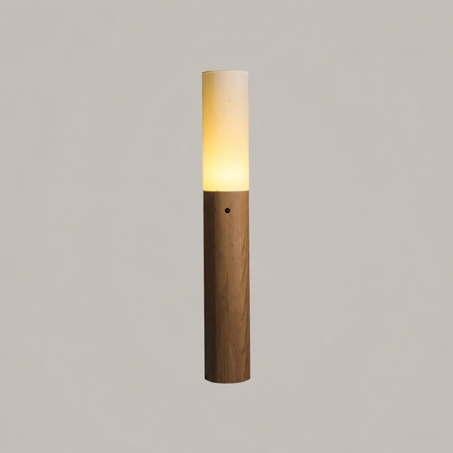 Timber Column Floor Lamp - Lumpaz